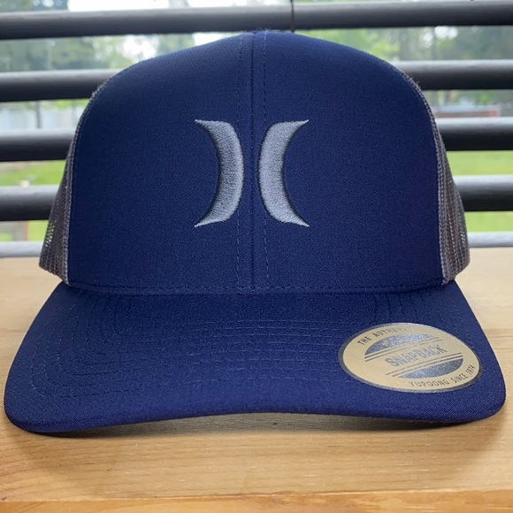 the classics Other - The Classics yupoong hat OS navy blue/gray NWT